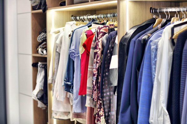Les critiques et les louanges des experts de la mode sur les dernières collections